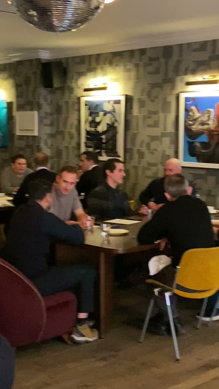 Founders in conversation over dinner at the New York City summit